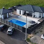 Luxury Jakov Willa *