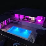 Luxury Jakov Willa
